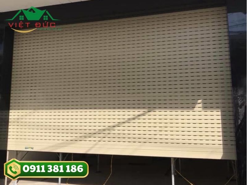 Cửa cuốn công nghệ Đức khe thoáng
