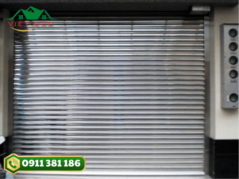 Cửa cuốn Inox