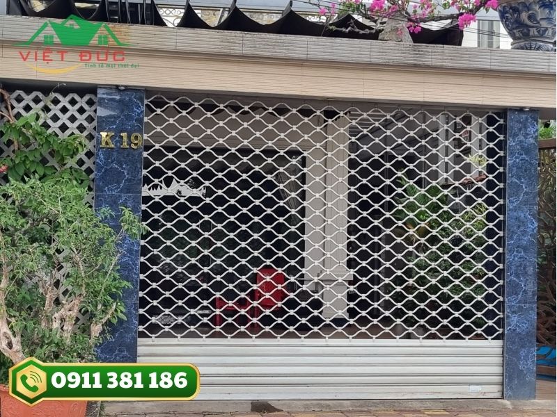 Cửa cuốn mắc võng