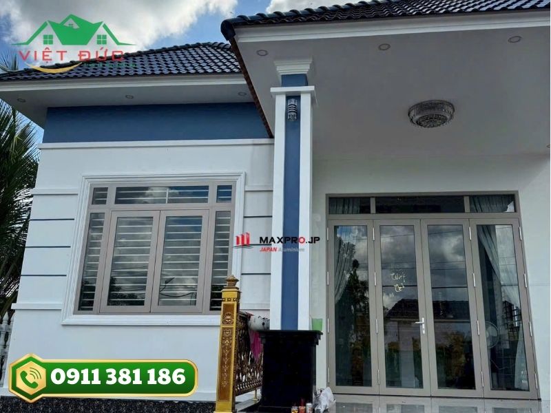 Cửa nhôm Maxpro cửa đi và cửa sổ mở quay