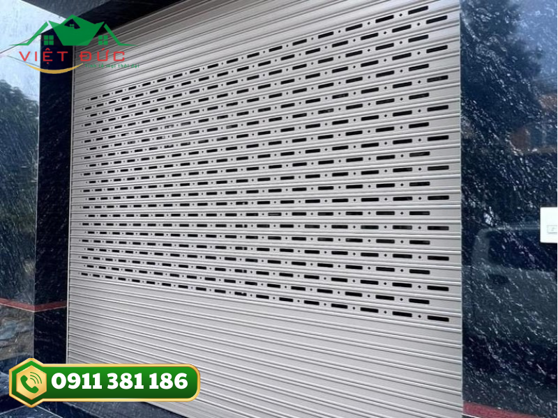 Cửa cuốn công nghệ Đức khe thoáng