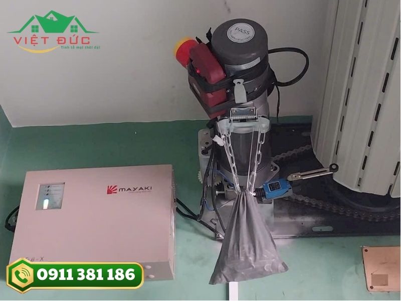 Sửa chữa phụ kiện cửa cuốn