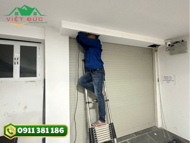 Bảo trì cửa định kỳ