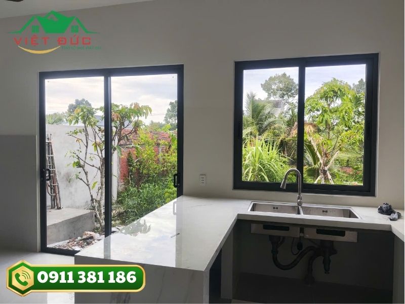 Cửa đi và cửa sổ nhôm Xingfa mở lùa