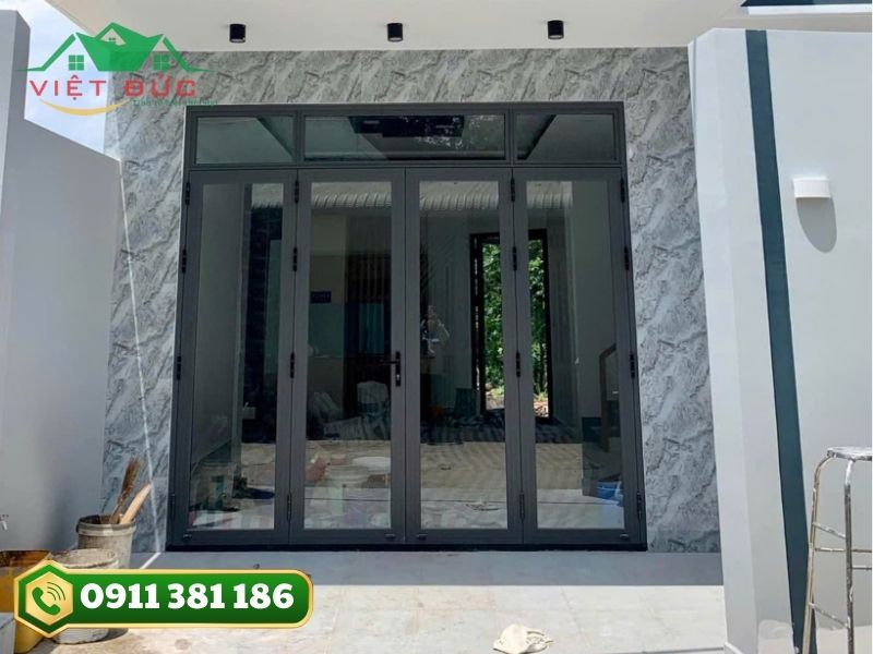 Cửa nhôm Xingfa lắp tại nhà khách