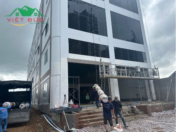 Lắp đặt cửa cuốn