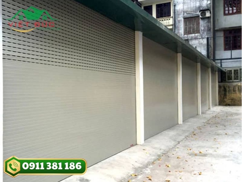 Cửa cuốn khe thoáng công nghệ Đức cho nhà mặt tiền