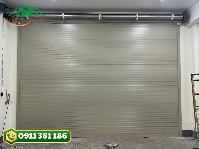 Cửa cuốn công nghệ Đức lắp tại Quận 4 - Việt Đức
