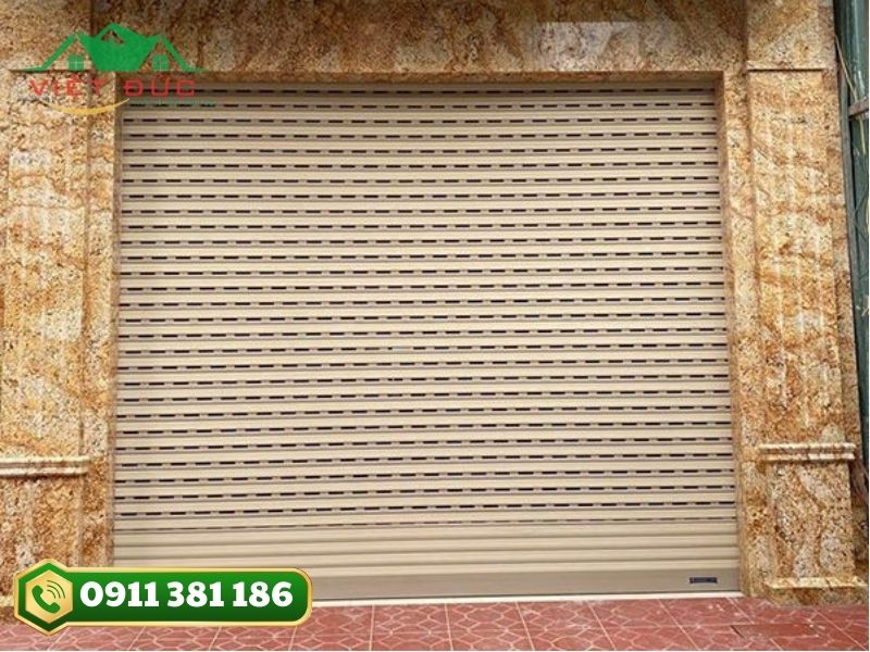 Cửa cuốn khe thoáng nan kép công nghệ Đức