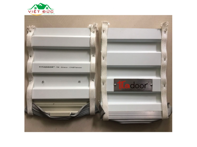 CỬA CUỐN ÚC TẤM LIỀN TITADOOR - TM